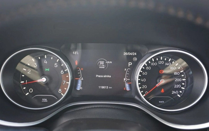Jeep Compass cena 89900 przebieg: 119613, rok produkcji 2018 z Sieradz małe 466